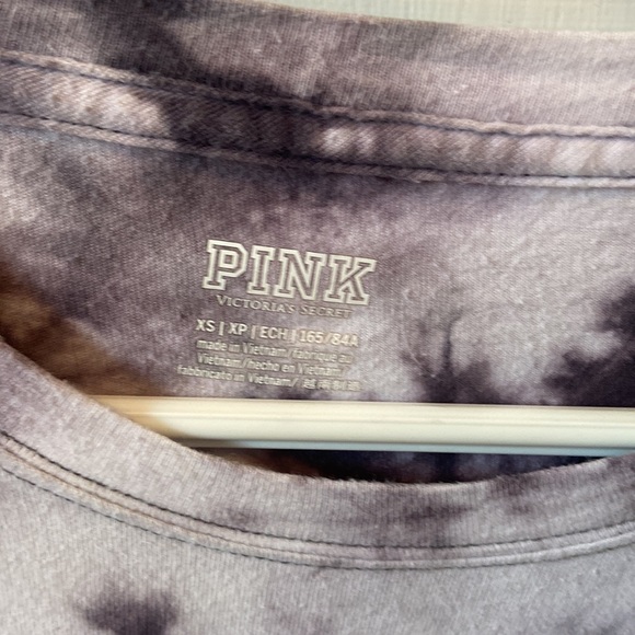 Extra Small Purple tie dye Victoria Secret Pink shirt - Picture 3 of 4